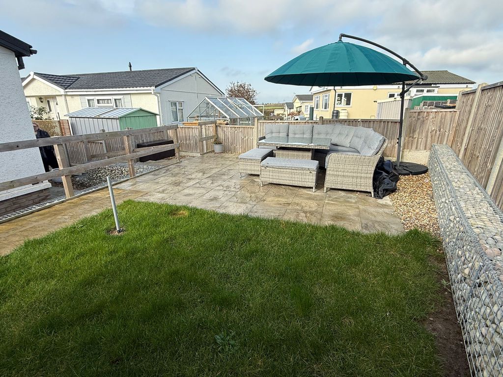 Peppercorn Park Green Lane